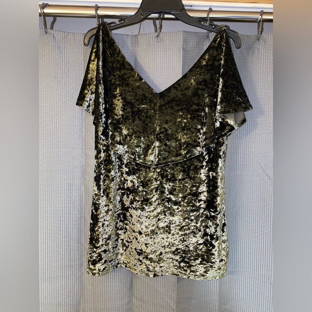 Split Shoulder Velvet Dark Green Top